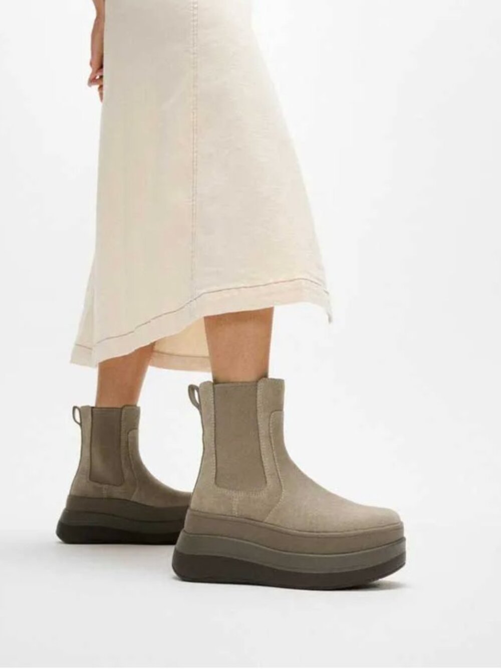 FitFlop F-Mode Stack Suede Chelsea Platform Boots Ankle Bootie Taupe Brown New 8 - Picture 2 of 9
